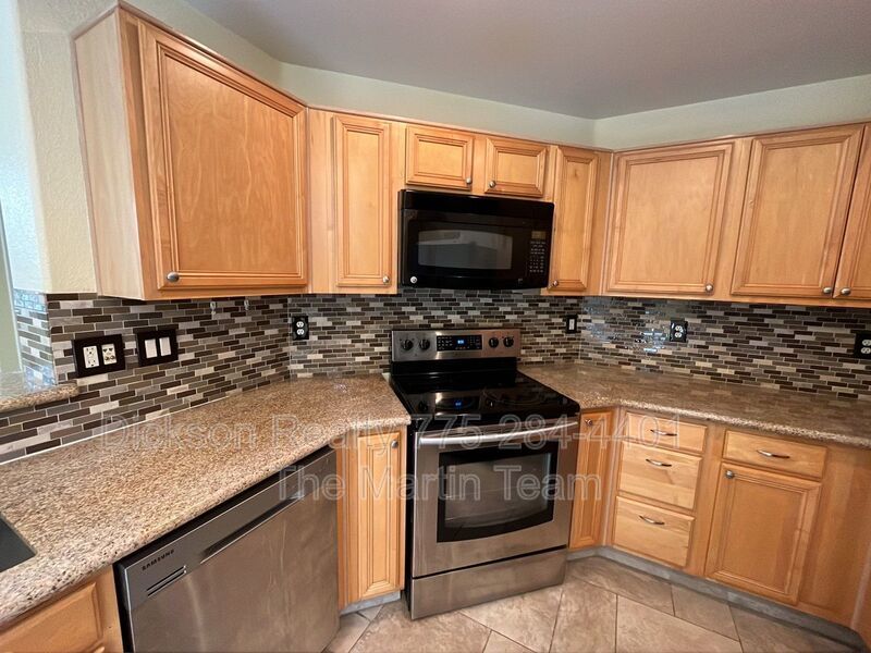 2551 Roman Dr property image