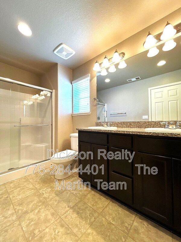 3675 Coastal Street property image