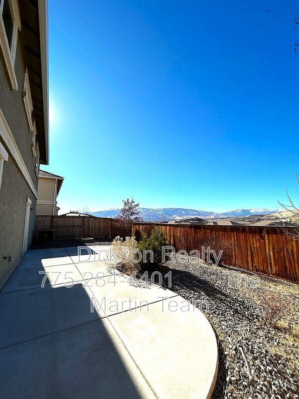 3675 Coastal Street property image