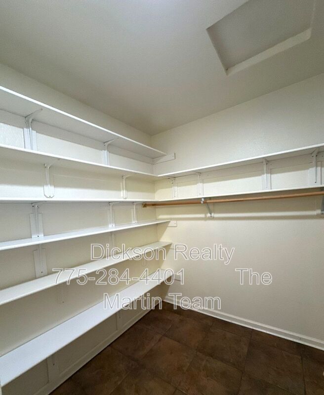 10407 Summershade Lane property image