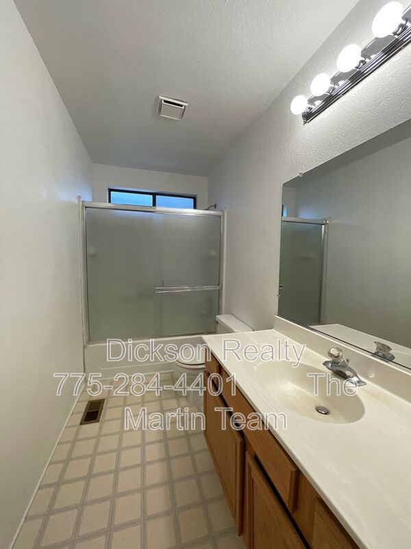 1785 Shadow Park Dr property image