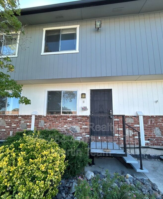 1410 E 9th Street #11 property image