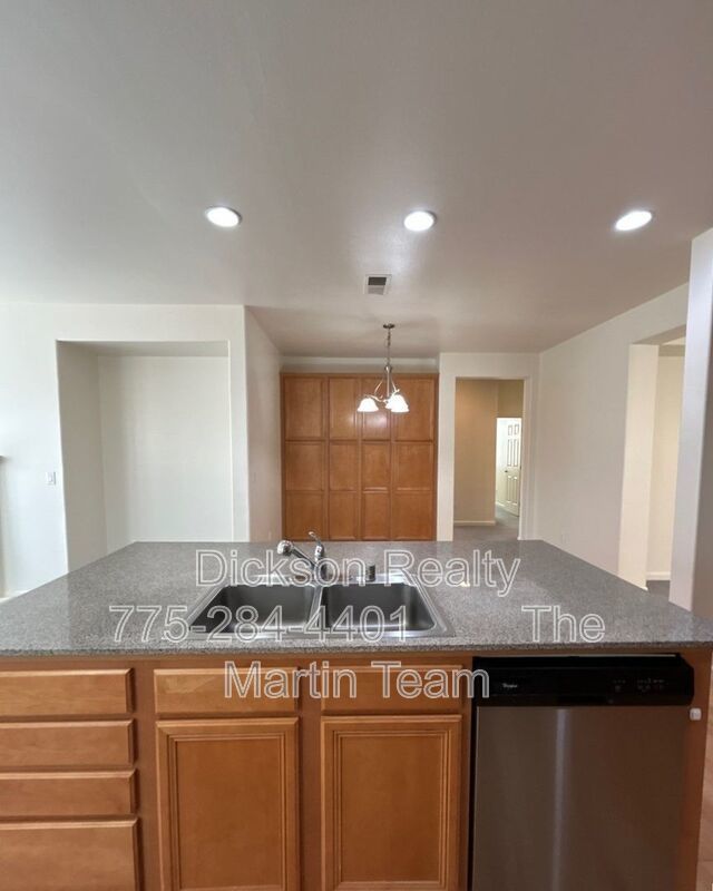 5398 Siltstone Way Sparks NV 89436 property image