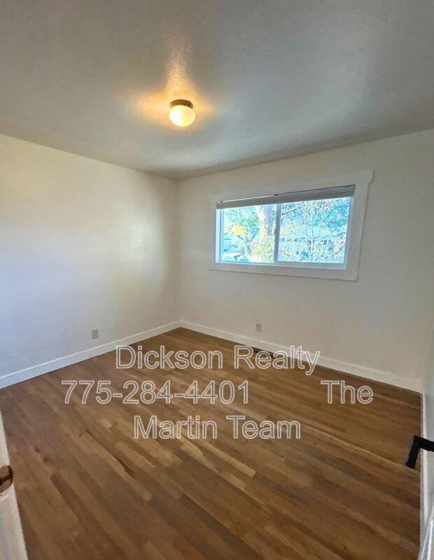 640 James Lane property image