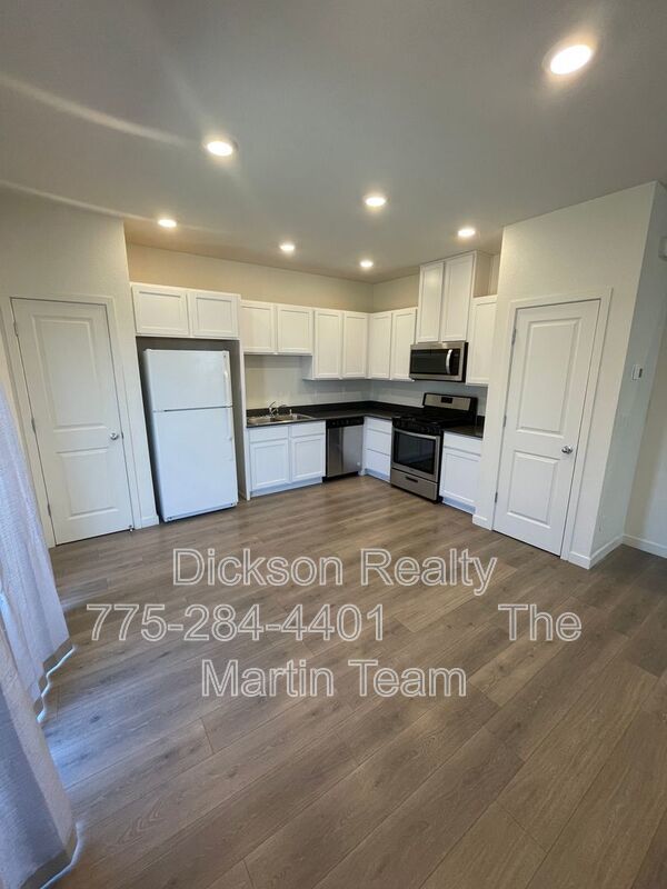 8839 Wolf Moon Dr property image