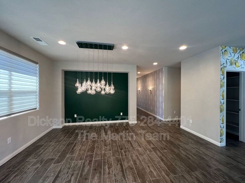 774 Sweet Briar Ln property image