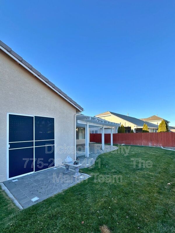 1390 N Foxglen Court property image