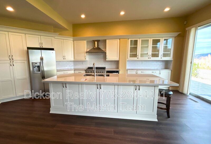 6190 Carriage House Way property image