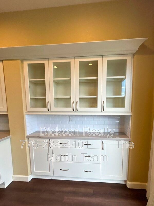 6190 Carriage House Way property image