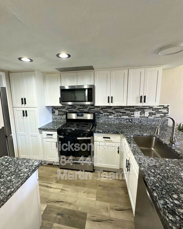 1725 Catham Lane property image