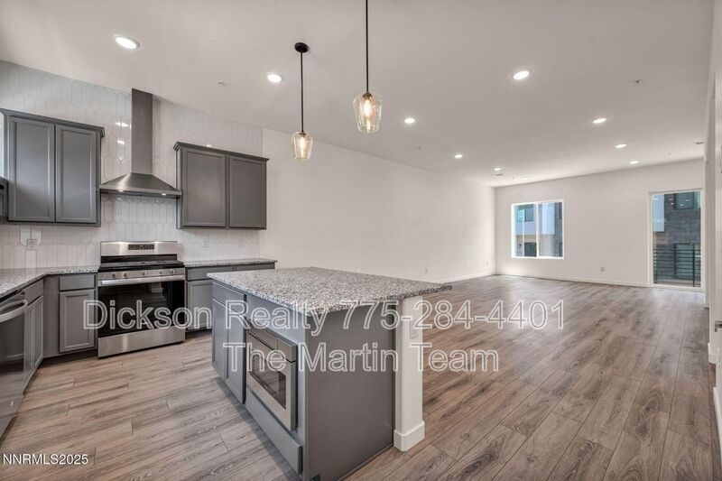 2566 River Hatchling Lane property image