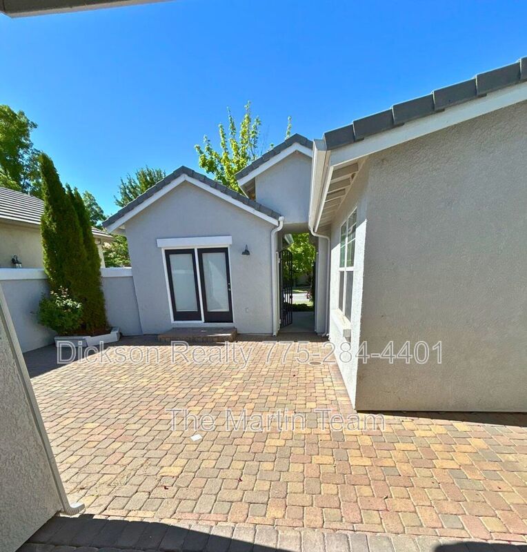 3084 Ten Mile Drive property image