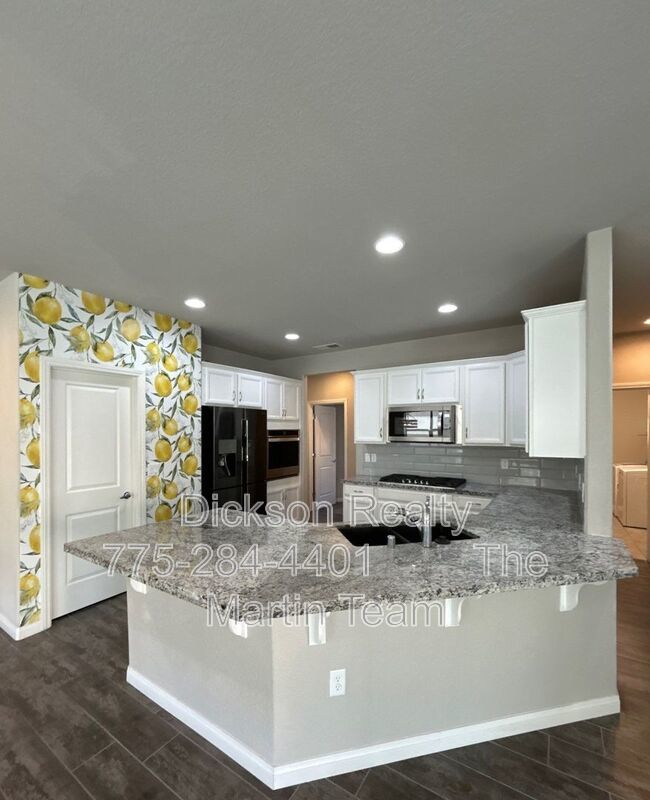 774 Sweet Briar Ln property image