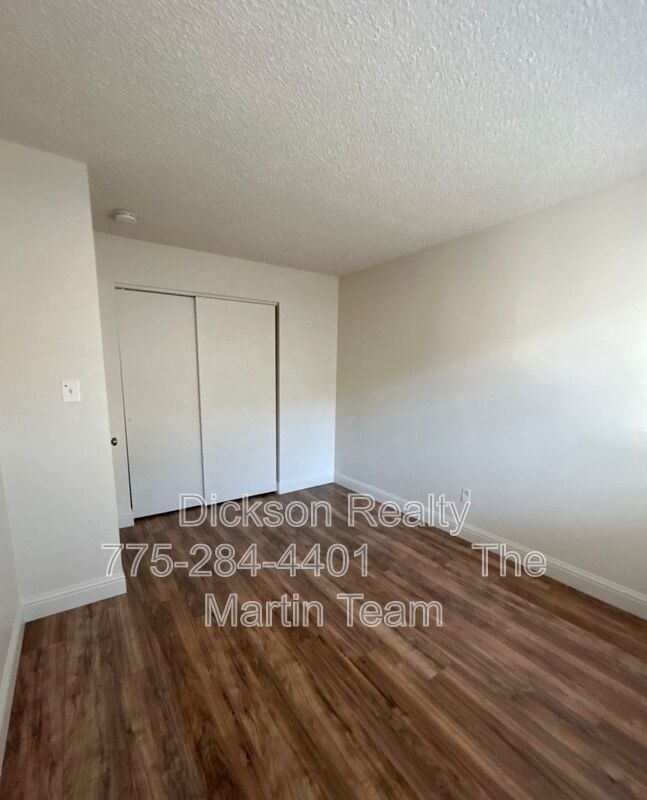 1410 E 9th Street #11 property image