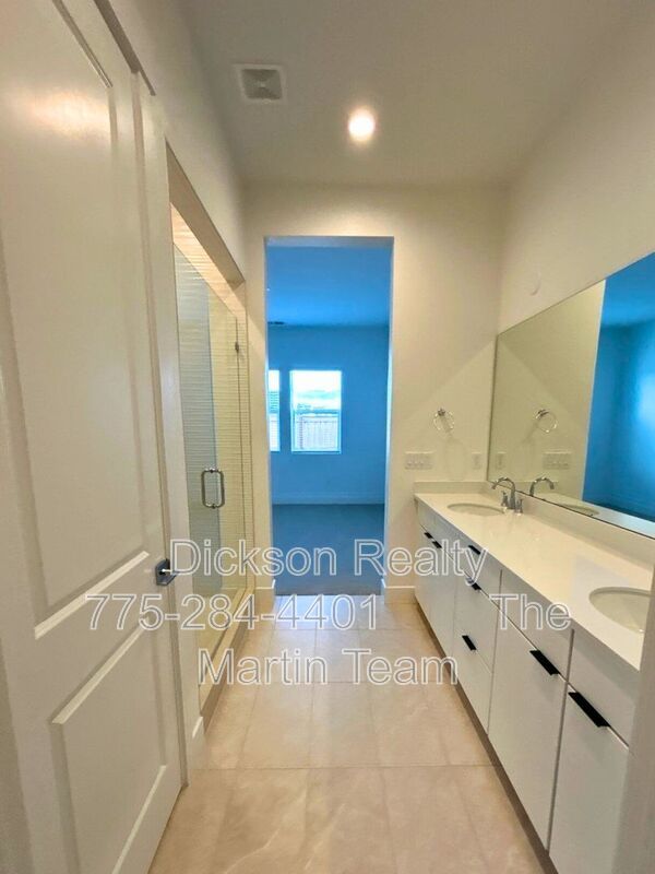 7328 Oakmont Lane - 55+ Community property image