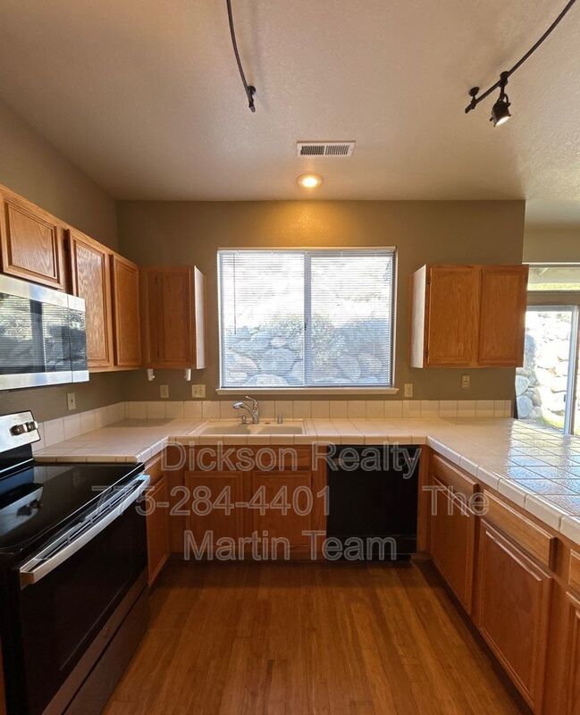 3951 Aspendale Dr property image