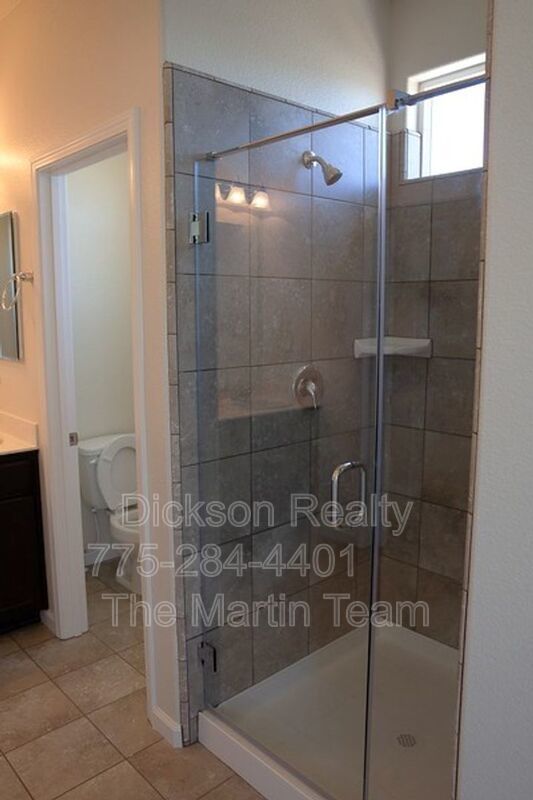 7038 Diversey property image