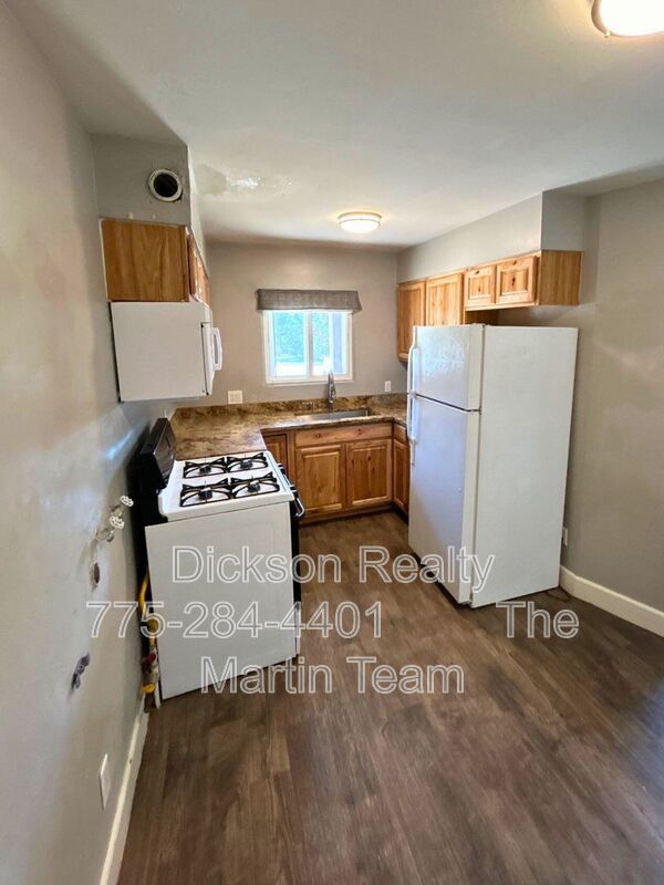 835 20th St property image