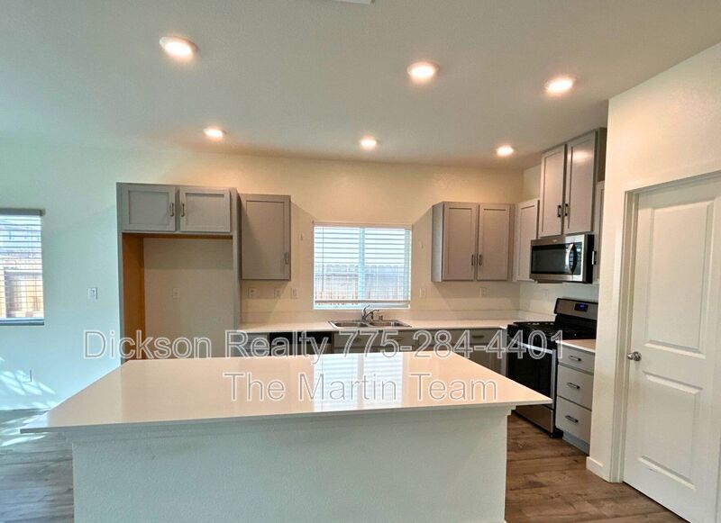 1297 Old Barn Road property image