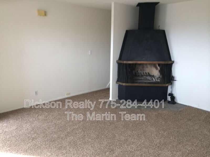 GREAT VIEWS - CLOSE TO UNR AND RANCHO SAN RAFAEL - ONE CAR GARAGE property image