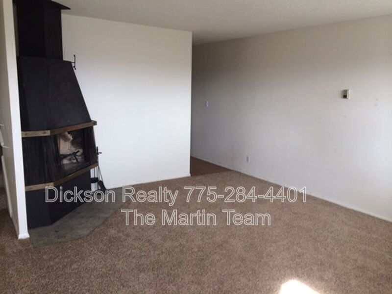 GREAT VIEWS - CLOSE TO UNR AND RANCHO SAN RAFAEL - ONE CAR GARAGE property image