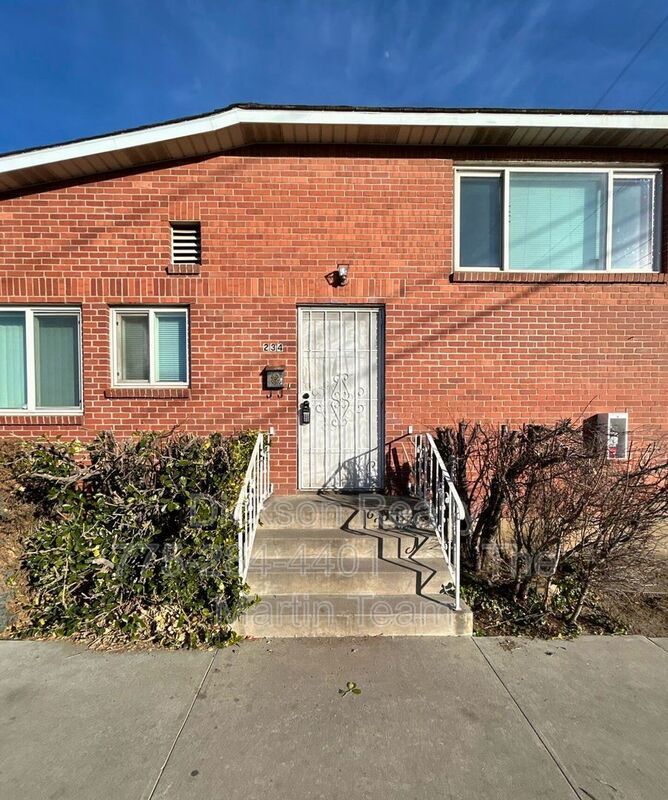 234 18th St property image