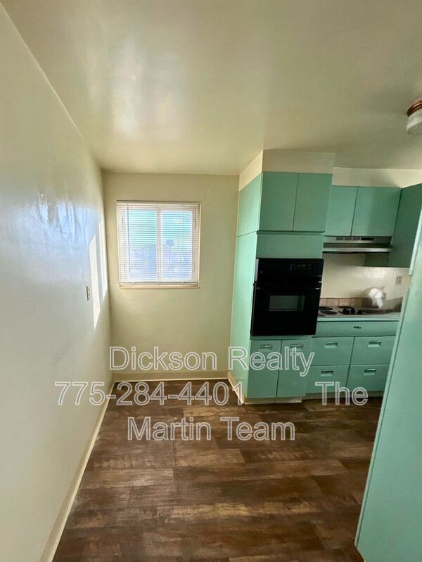 234 18th St property image