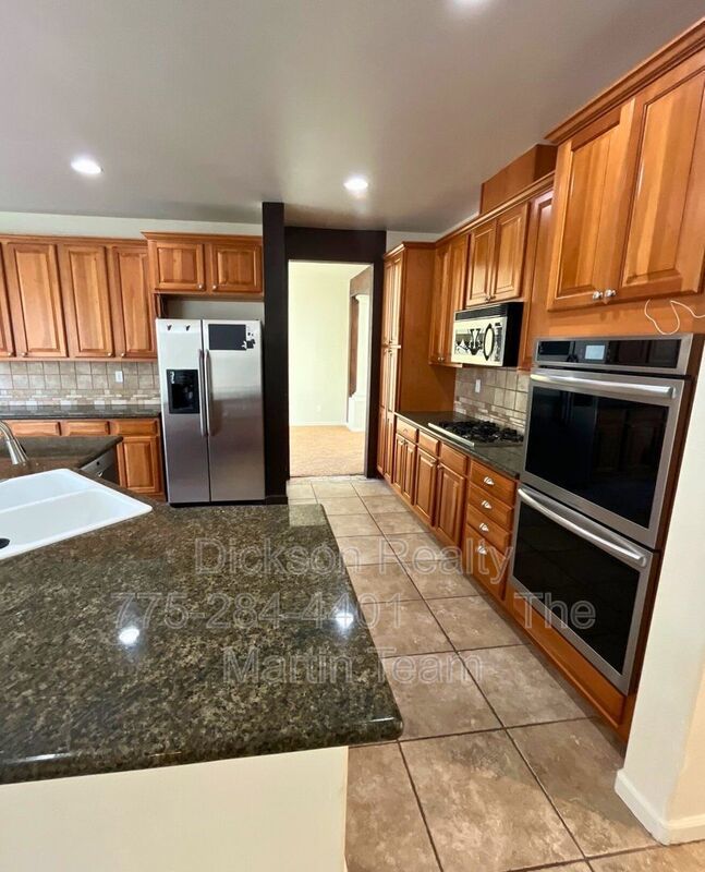 2929 Astronomer Way property image