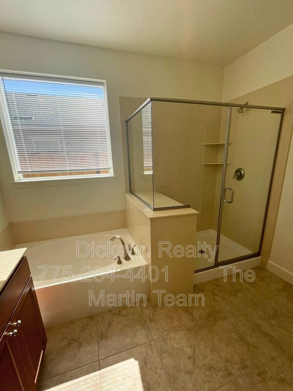 7255 Rutherford property image