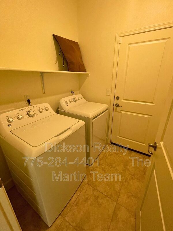 7255 Rutherford property image