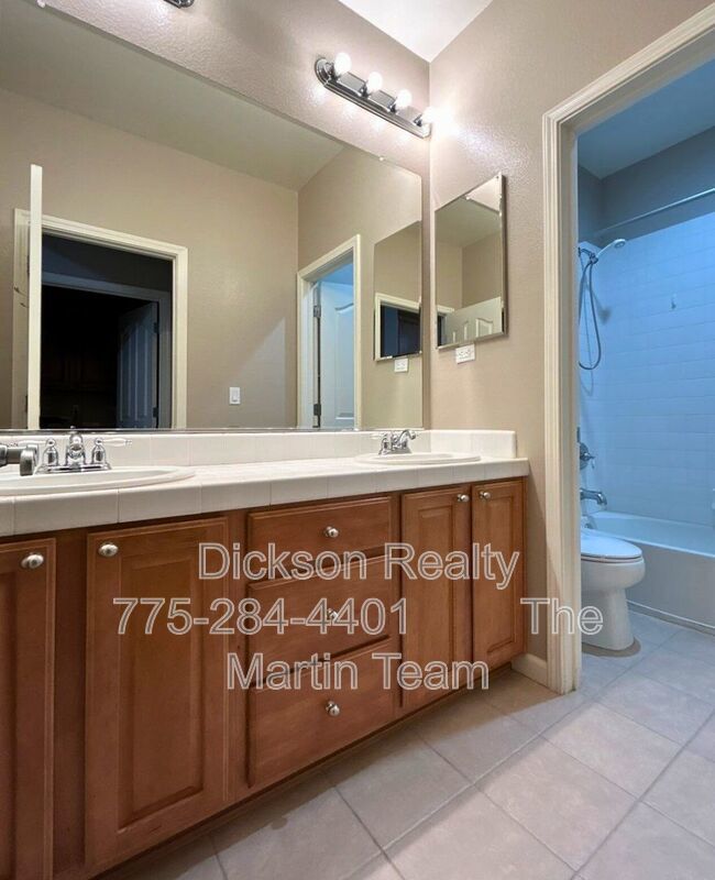 10691 Fire Poppy Circle Reno, NV 89521 property image