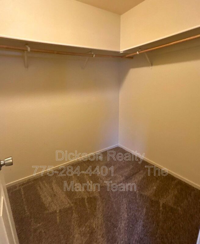 250 Emigrant property image