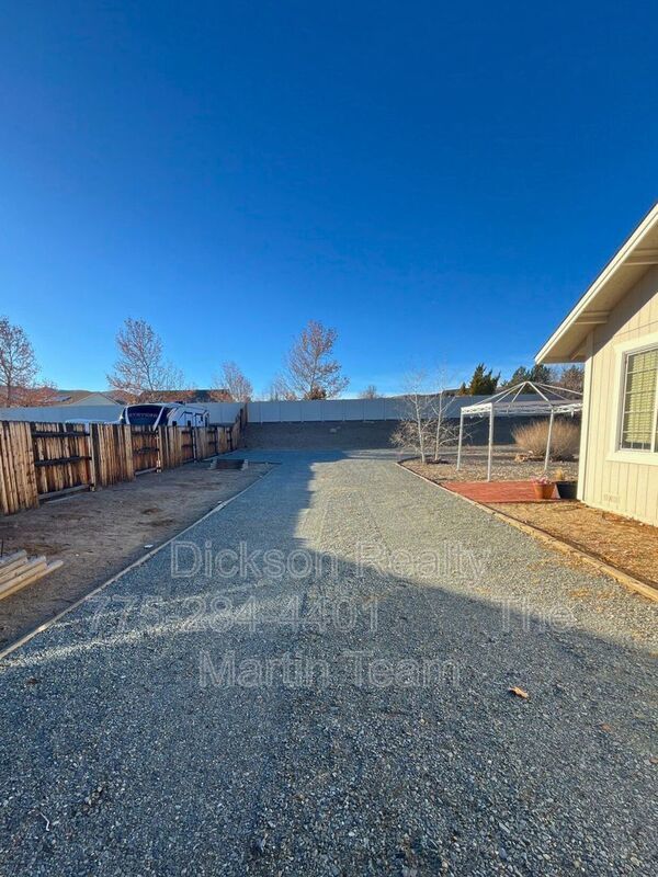 2275 Albatross Way property image