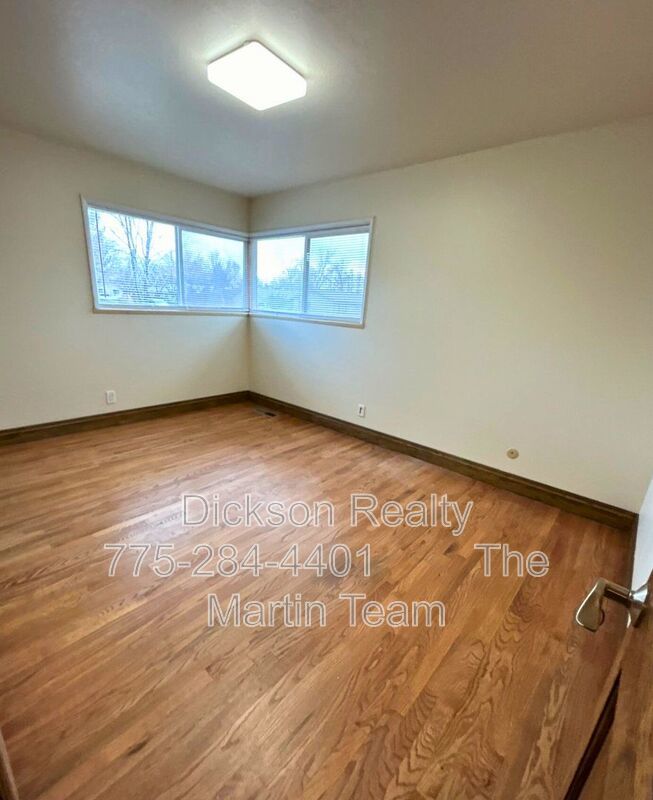 1010 Tyler Way property image