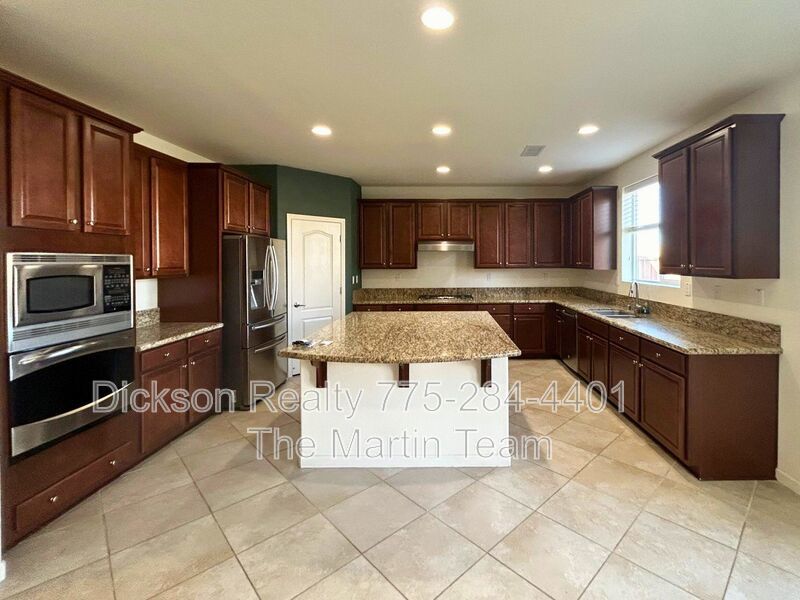 2248 Isabella Court property image