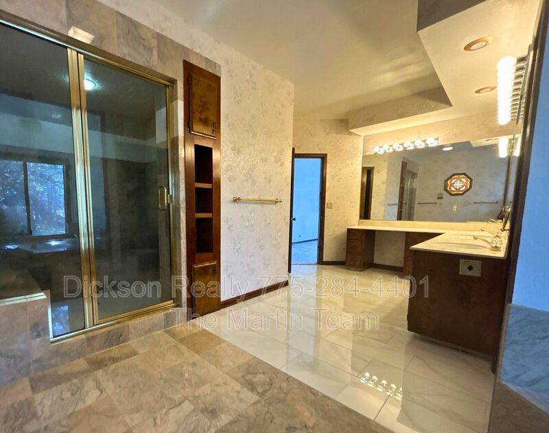 2795 Lake Ridge Shores W property image