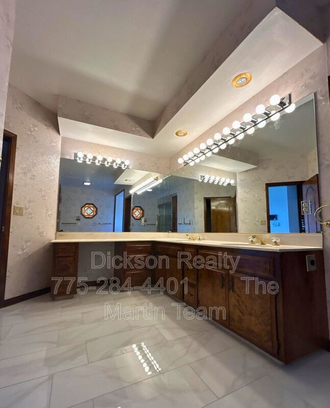 2795 Lake Ridge Shores W property image