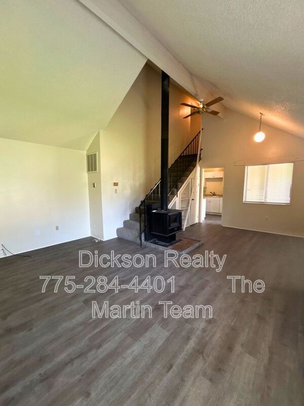 1664 Manchester Wy property image