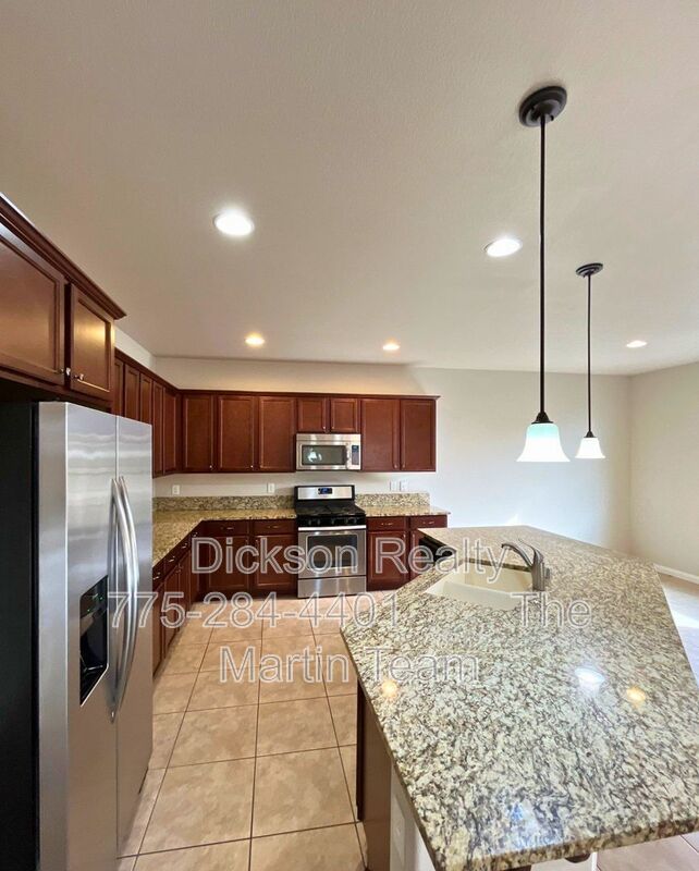 522 San Carlos Drive property image