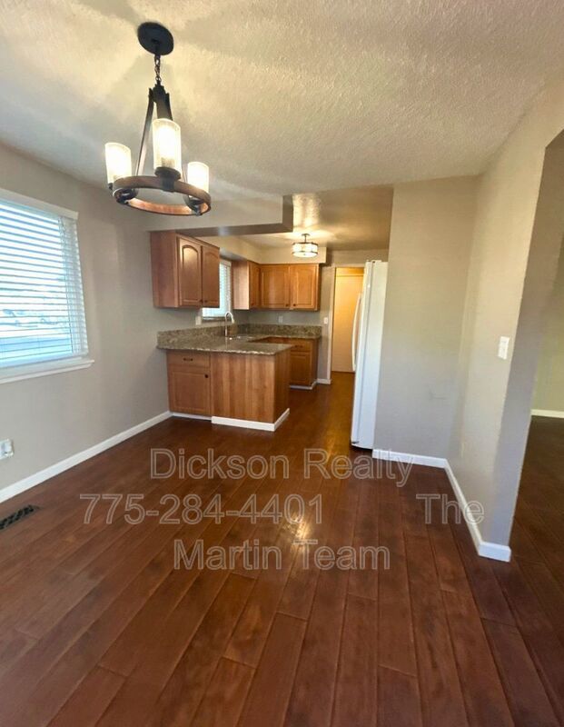 415 Sycamore Street property image