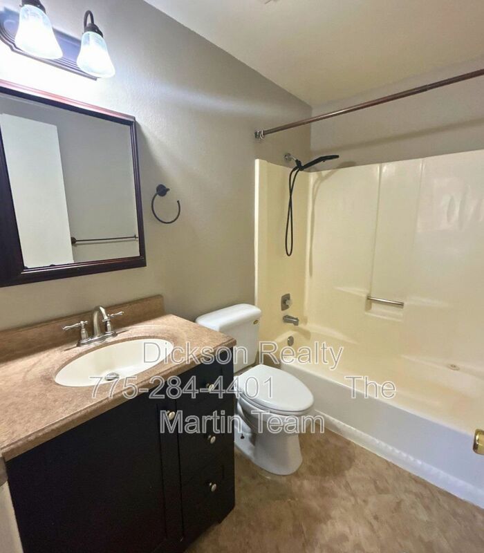 415 Sycamore Street property image