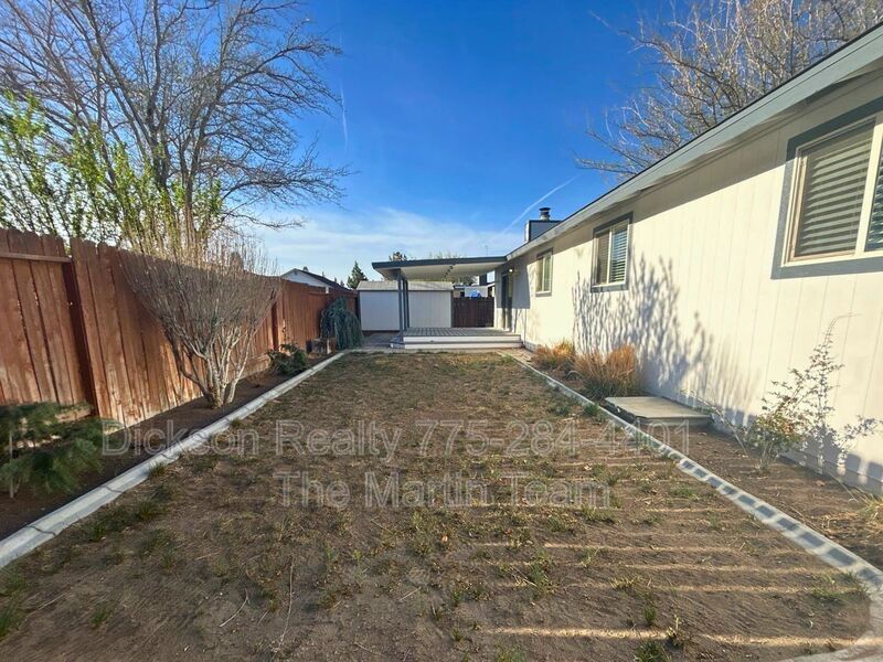 415 Sycamore Street property image