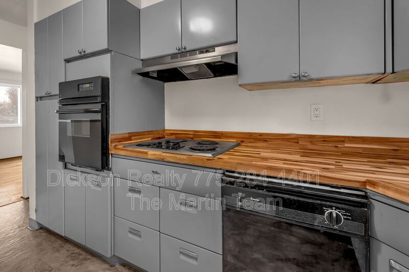 240 18th Street property image