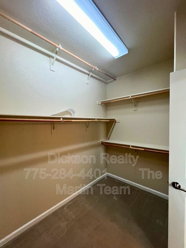 7075 Diversey Dr property image