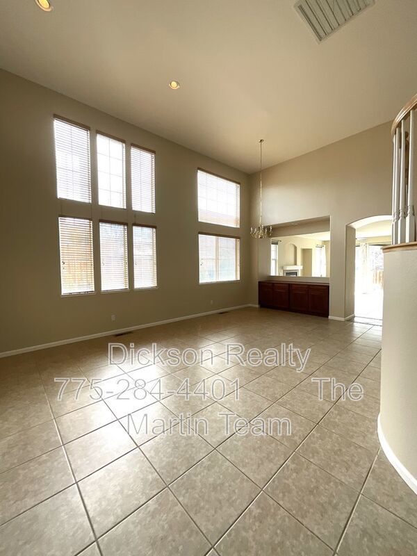 2847 Falcon Ridge Dr property image