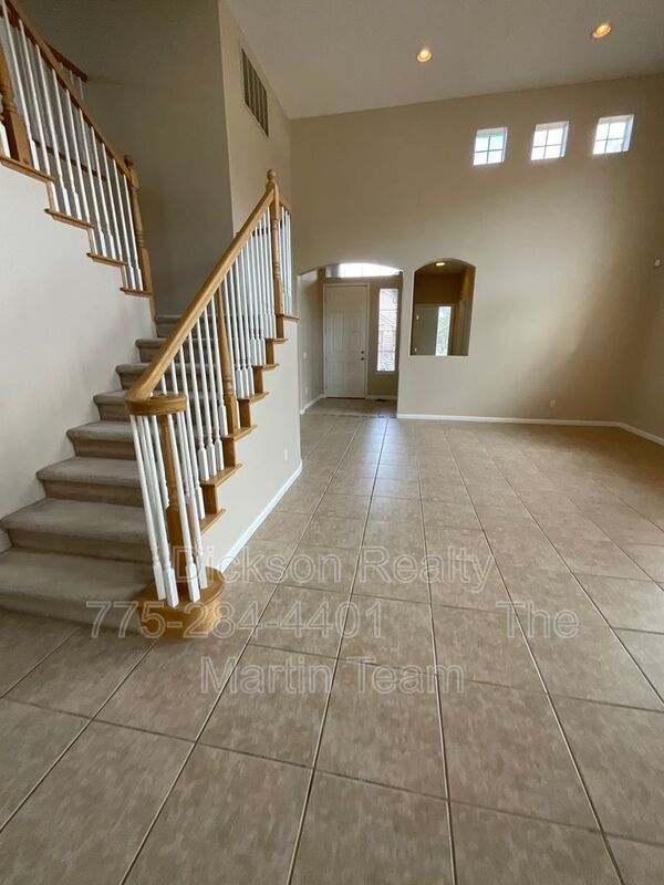 2847 Falcon Ridge Dr property image