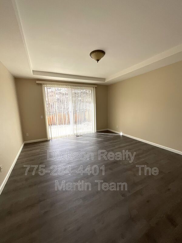 2847 Falcon Ridge Dr property image