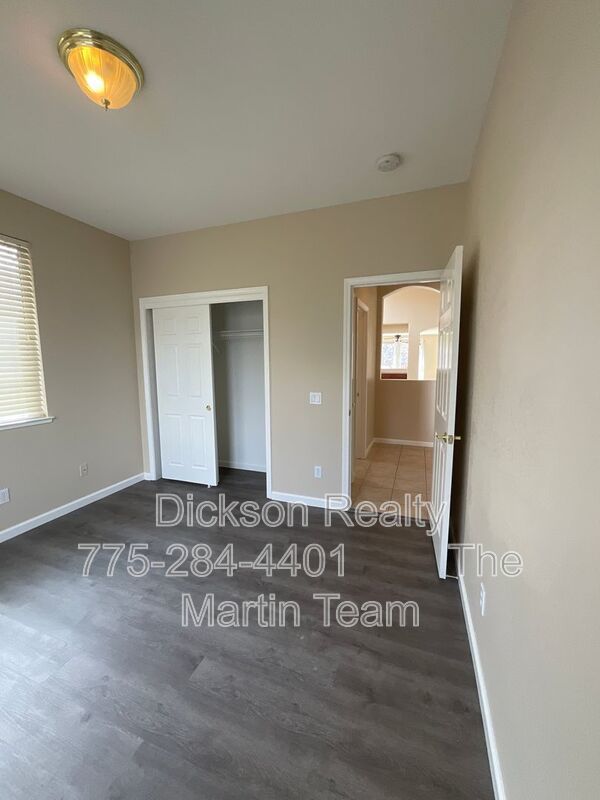 2847 Falcon Ridge Dr property image