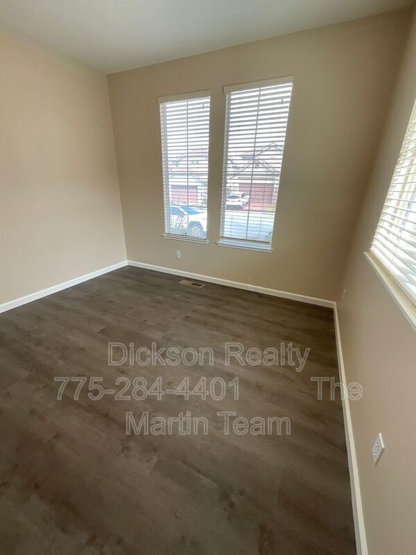 2847 Falcon Ridge Dr property image