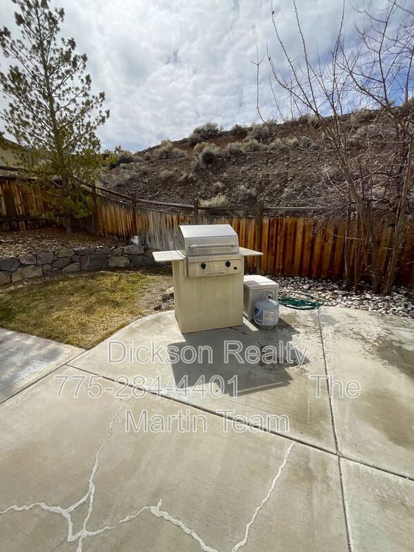 2847 Falcon Ridge Dr property image